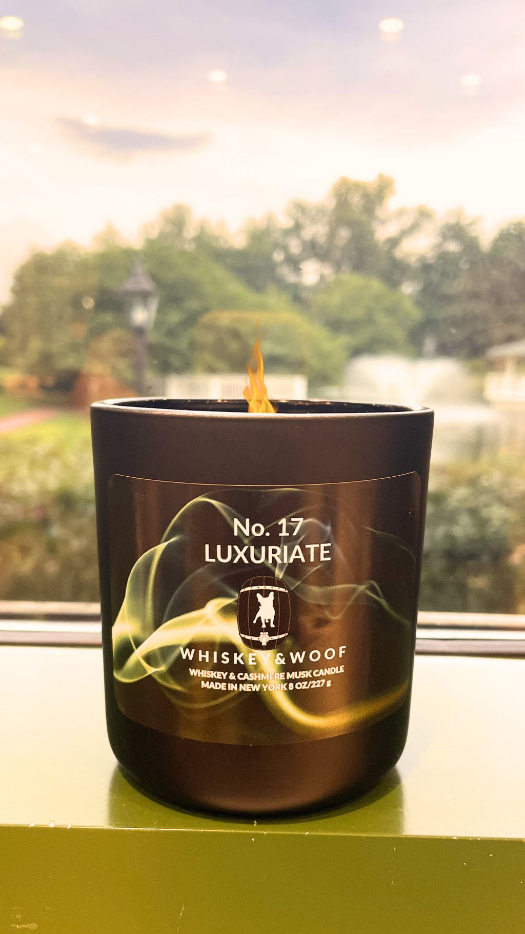 No. 17 LUXURIATE: Whiskey & Cashmere Candle