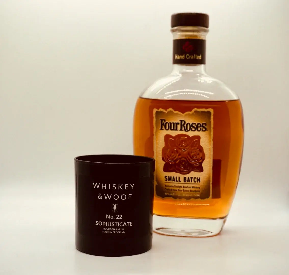 No. 22 Sophisticate: Bourbon & Musk Scented Candle